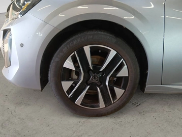 Image véhicule  Peugeot 208 (5)