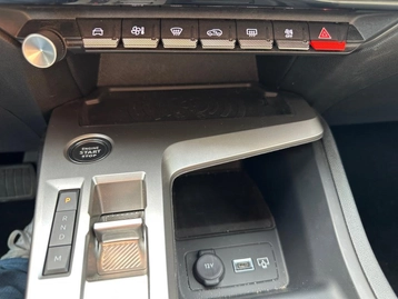 Image véhicule  Peugeot 308 (27)