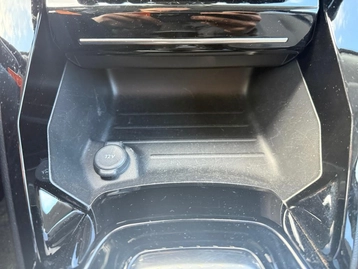 Image véhicule  Peugeot 2008 (28)