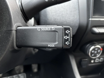 Image véhicule  Renault CLIO (13)