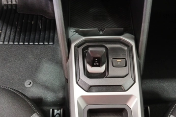 Image véhicule  Dacia DUSTER (17)