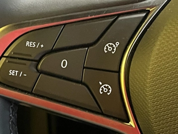 Image véhicule  Renault CLIO (16)