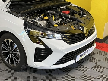 Image véhicule  Renault CLIO (30)