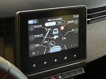 Image véhicule  Renault CLIO (25)