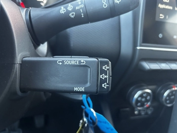 Image véhicule  Renault CLIO (13)