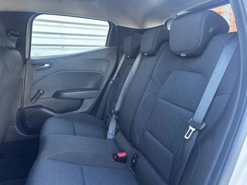 Image véhicule  Renault CLIO (4)