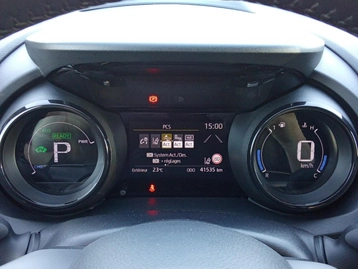 Image véhicule  Toyota YARIS (16)