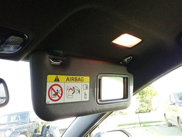 Image véhicule  Toyota YARIS (32)