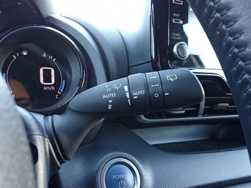 Image véhicule  Toyota YARIS (38)