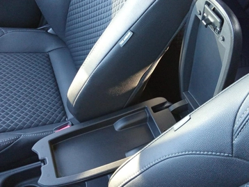 Image véhicule  Toyota YARIS (34)