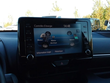 Image véhicule  Toyota YARIS (28)