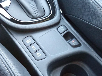 Image véhicule  Toyota YARIS (15)