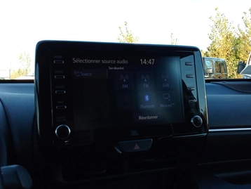 Image véhicule  Toyota YARIS (9)