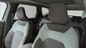 Image véhicule  Dacia BIGSTER (11)