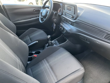 Image véhicule  Hyundai BAYON (9)