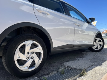 Image véhicule  Hyundai BAYON (3)