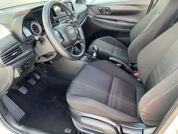 Image véhicule  Hyundai BAYON (7)