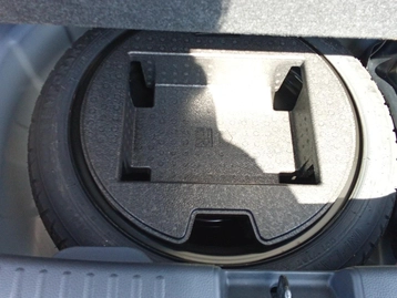 Image véhicule  Toyota YARIS (19)