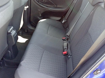 Image véhicule  Toyota YARIS (21)