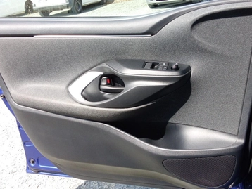 Image véhicule  Toyota YARIS (43)