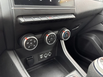 Image véhicule  Renault CAPTUR (20)