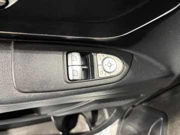 Image véhicule  Mercedes VITO (9)