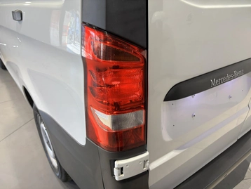 Image véhicule  Mercedes VITO (28)