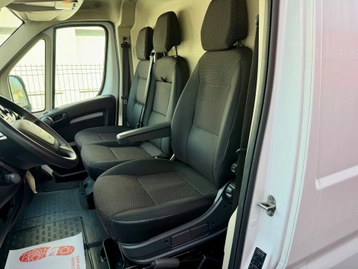 Image véhicule  Citroën JUMPER (8)