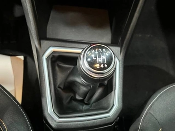 Image véhicule  Dacia SANDERO (12)