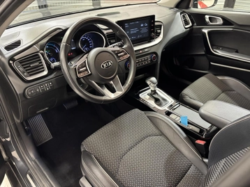 Image véhicule Kia XCEED HYBRIDE RECHARGEABLE (10) Image véhicule Kia XCEED HYBRIDE RECHARGEABLE (10)