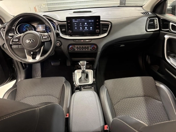 Image véhicule Kia XCEED HYBRIDE RECHARGEABLE (24) Image véhicule Kia XCEED HYBRIDE RECHARGEABLE (24)