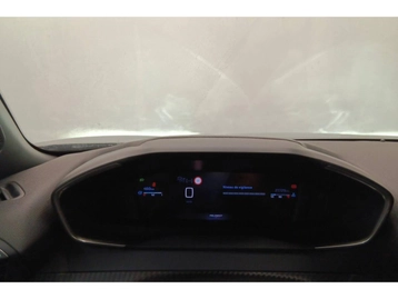 Image véhicule  Peugeot 2008 (12)