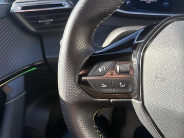 Image véhicule  Peugeot 2008 (19)