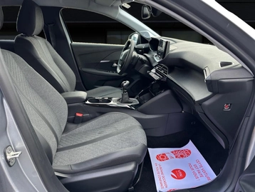 Image véhicule  Peugeot 208 (14)