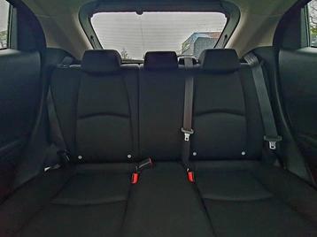 Image véhicule  Mazda MAZDA2 2023 (21)