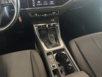 Image véhicule  Audi Q3 (6)
