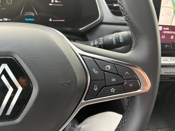 Image véhicule  Renault CAPTUR (25)