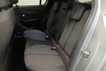 Image véhicule  Peugeot 208 (21)