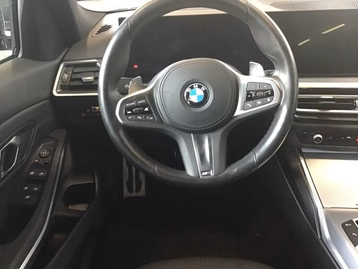 Image véhicule  BMW SÉRIE 3 (11)