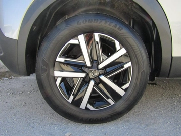 Image véhicule  Peugeot 2008 (3)
