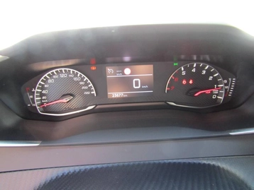 Image véhicule  Peugeot 2008 (11)