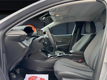Image véhicule  Peugeot 208 (8)