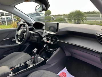 Image véhicule  Peugeot 208 (15)