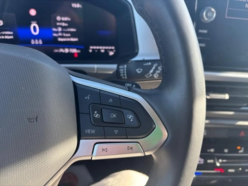 Image véhicule  Volkswagen T-ROC (18)