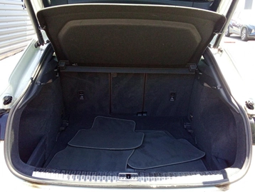 Image véhicule Audi Q3 SPORTBACK (18) Image véhicule Audi Q3 SPORTBACK (18)
