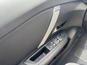Image véhicule  Citroën C4 (12)
