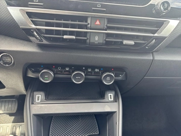 Image véhicule  Citroën C4 (25)