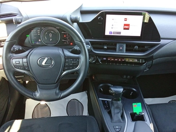 Image véhicule  Lexus UX (4)