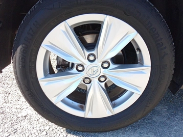 Image véhicule  Lexus UX (23)