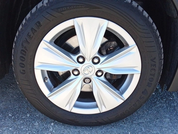 Image véhicule  Lexus UX (24)